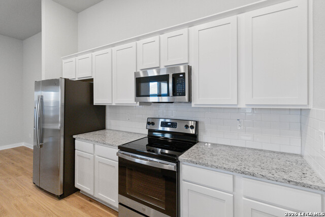 Listing photo id 8 for 428 Cross Barn
