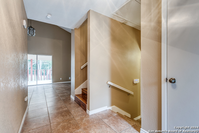 Image 5 of 25 For 8503 Ridge Stone St