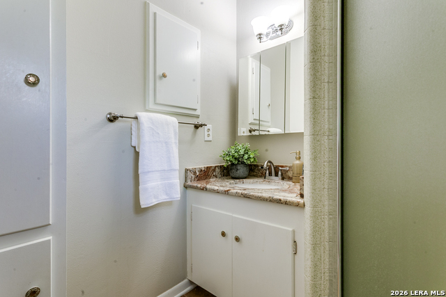 Image 21 of 25 For 17218 Happy Hollow