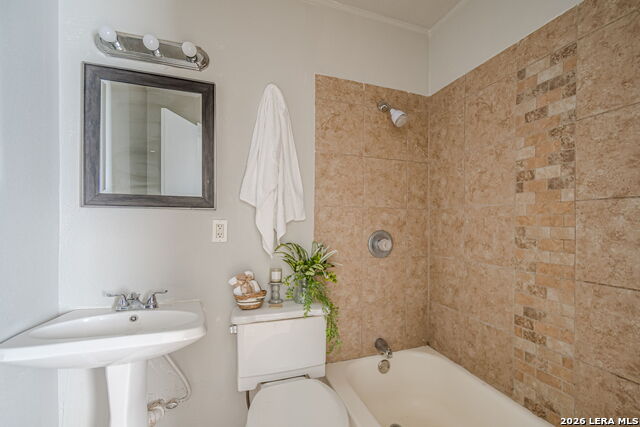 Image 10 of 12 For 2323 Arbor Place  1