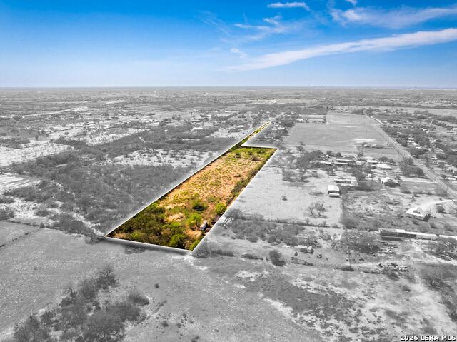 Image 2 of 43 For 4246 Rakowitz Rd