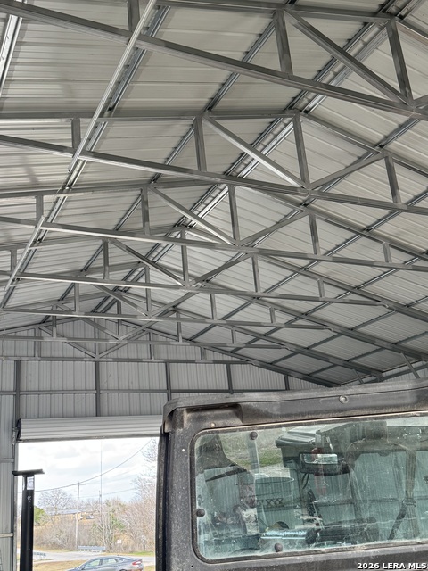 Image 17 of 22 For 406 Goliad  