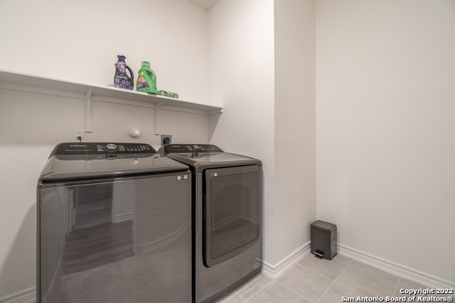 Image 11 of 13 For 3674 Marvel  