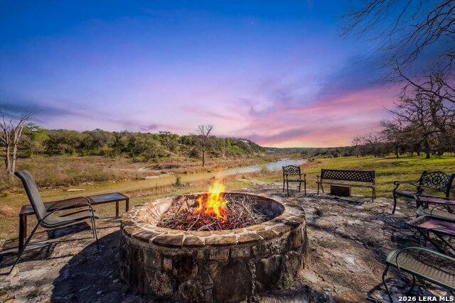 Listing photo id 2 for 130 Water Park