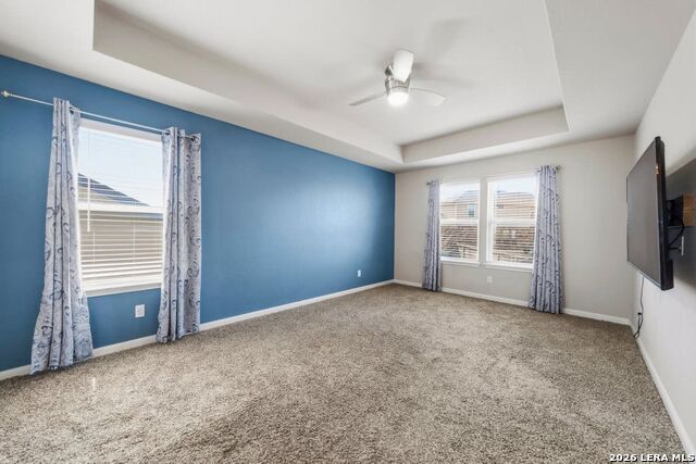 Image 19 of 30 For 924 Highland Vista