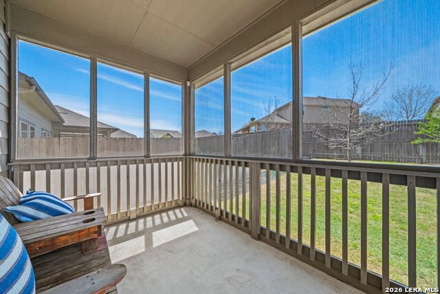 Image 28 of 30 For 924 Highland Vista