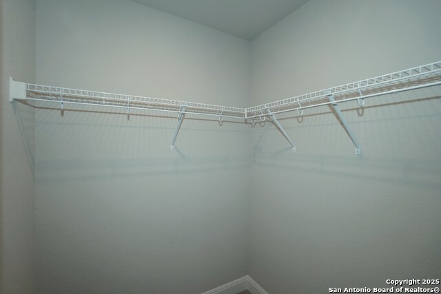 Image 28 of 38 For 2346 Greystone Landing