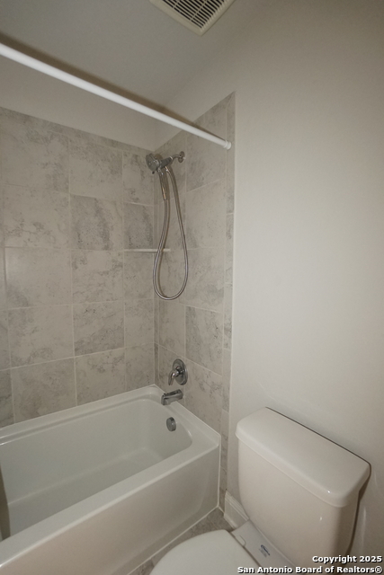 Image 36 of 38 For 2346 Greystone Landing