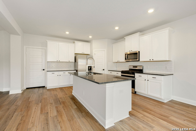 Image 6 of 14 For 6319 Monk Landing