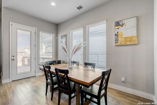 Image 9 of 29 For 1125 Cadogan Squire