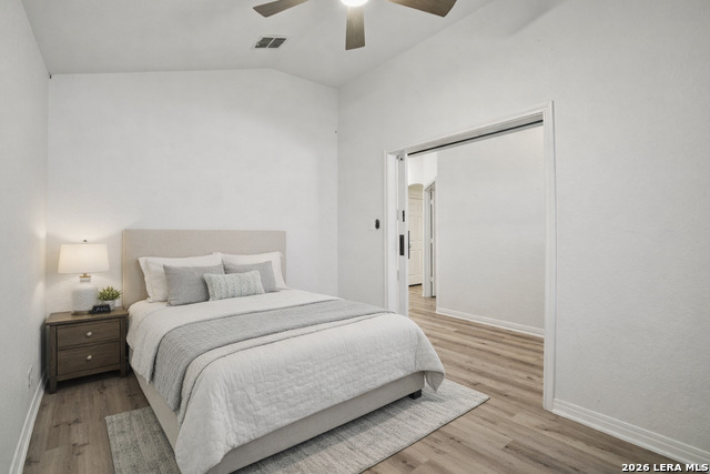 Image 15 of 42 For 450 Turnberry