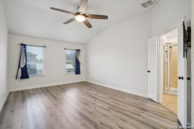 Image 22 of 42 For 450 Turnberry