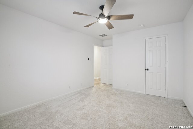 Image 30 of 42 For 450 Turnberry