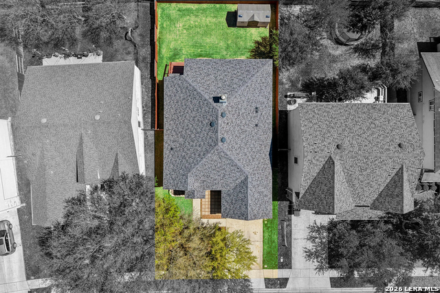 Image 41 of 42 For 450 Turnberry