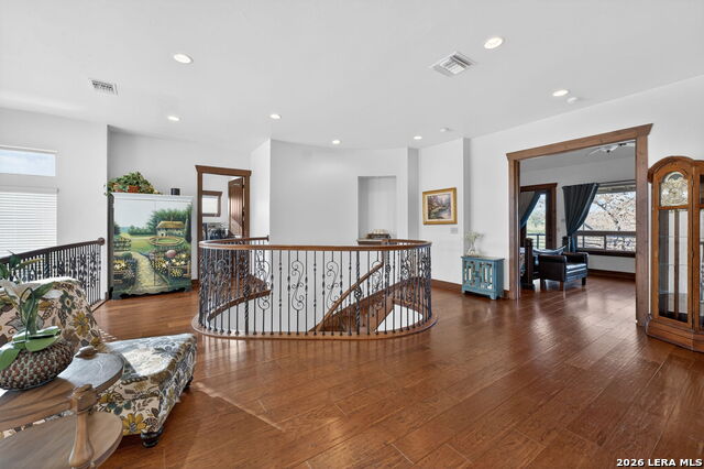 Image 29 of 77 For 134 Bandit Beach