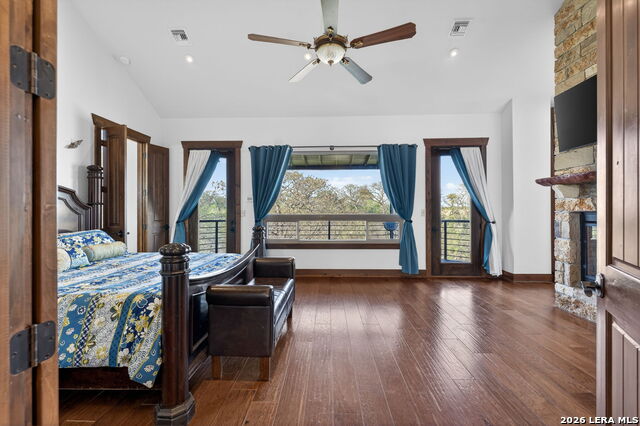 Image 30 of 77 For 134 Bandit Beach