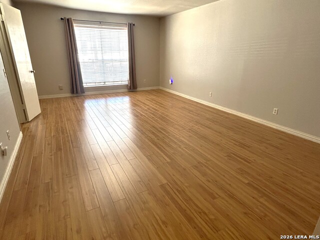 Image 19 of 47 For 7500 Callaghan  350