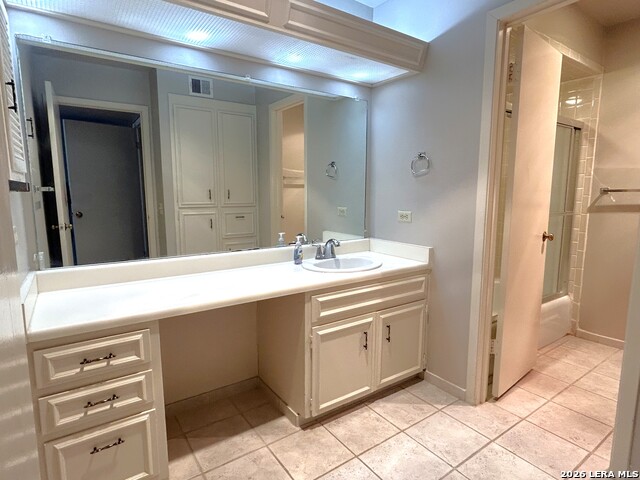 Image 23 of 47 For 7500 Callaghan  350