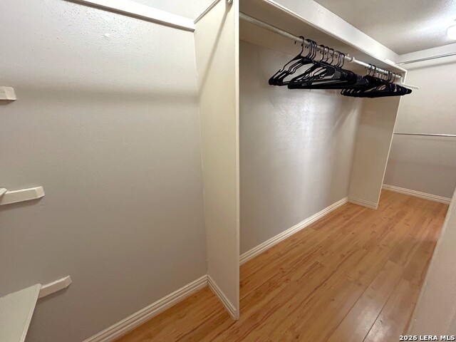 Image 25 of 47 For 7500 Callaghan  350