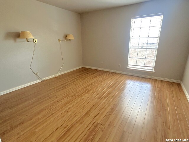 Image 29 of 47 For 7500 Callaghan  350