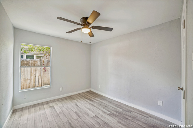 Image 14 of 28 For 3646 Poplar St. W