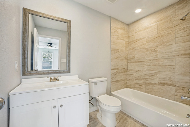 Image 18 of 28 For 3646 Poplar St. W