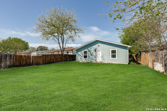 Image 25 of 28 For 3646 Poplar St. W