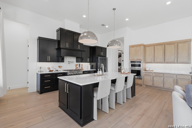 Image 14 of 47 For 10406 Kendall Cyn