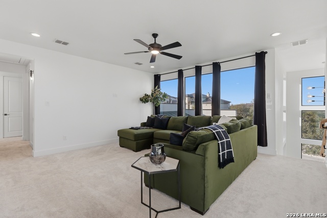 Image 28 of 47 For 10406 Kendall Cyn