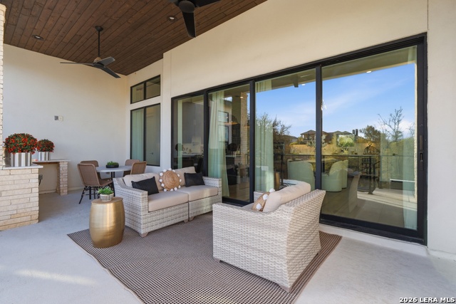 Image 38 of 47 For 10406 Kendall Cyn