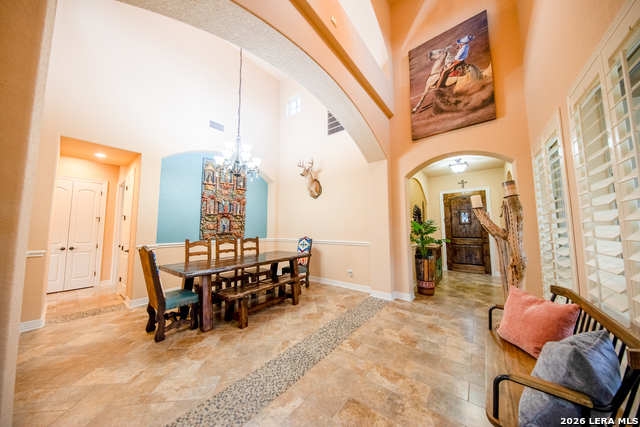 Image 3 of 17 For 22331 Viajes