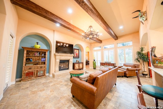 Image 4 of 17 For 22331 Viajes