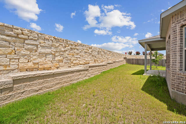 Image 30 of 31 For 12811 Azan Height