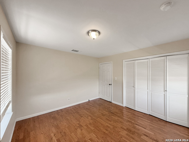 Image 21 of 48 For 231 Vip  