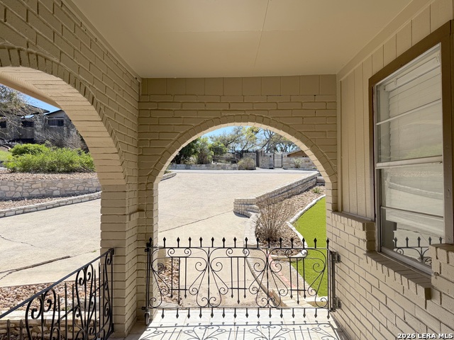 Image 29 of 48 For 231 Vip  