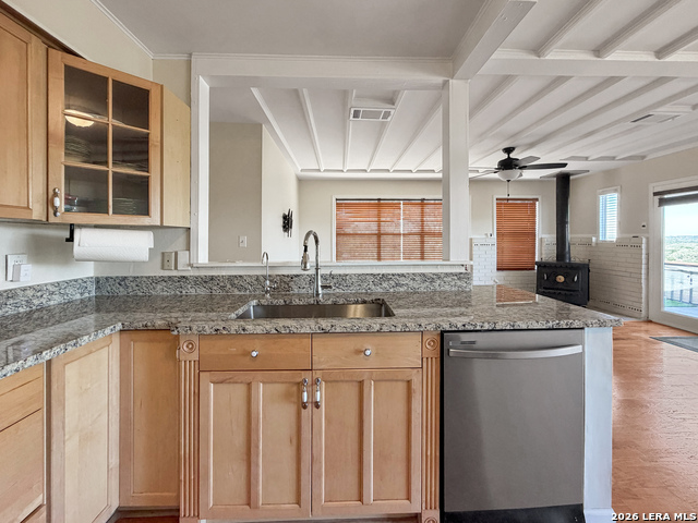 Image 9 of 48 For 231 Vip  