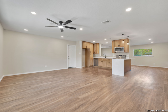 Image 9 of 23 For 3615 Electra