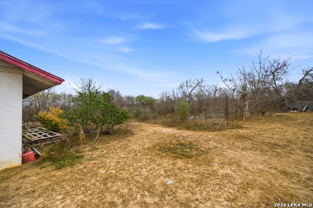 Image 25 of 31 For 4988 Loop 1604 E S