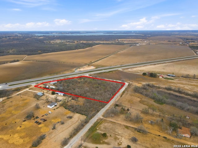 Image 8 of 31 For 4988 Loop 1604 E S