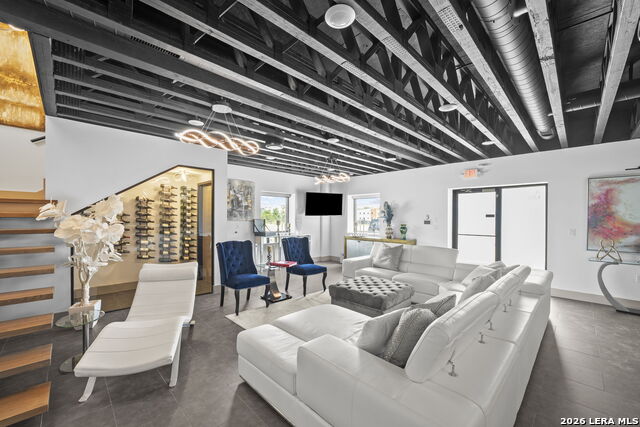 Image 61 of 96 For 39 Truss  