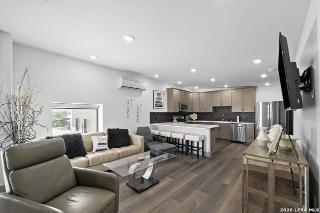 Image 70 of 96 For 39 Truss  