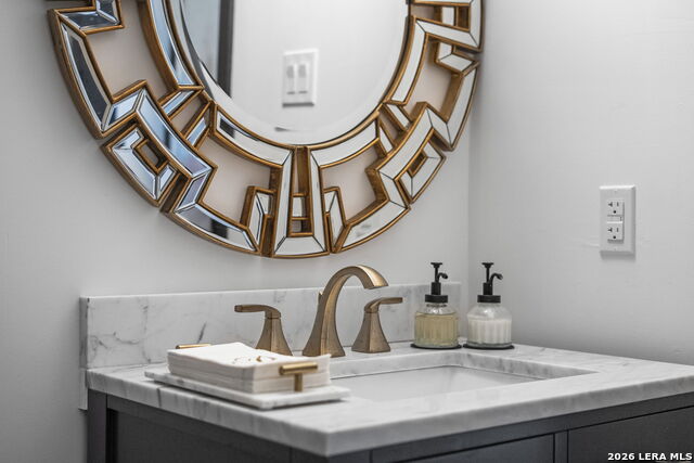 Image 92 of 96 For 39 Truss  