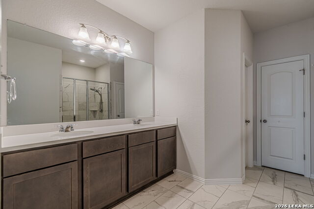 Image 15 of 30 For 2063 Cowan  