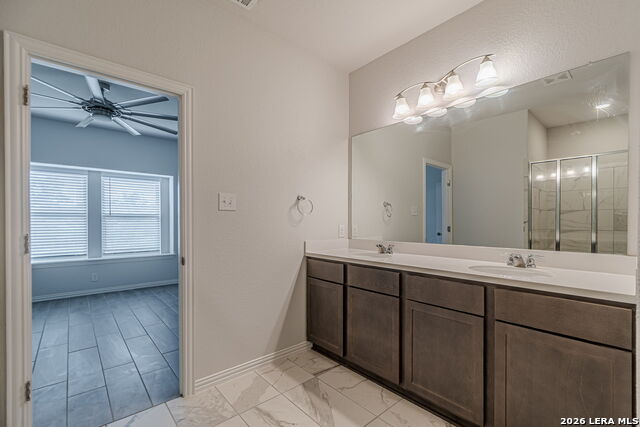 Image 16 of 30 For 2063 Cowan  