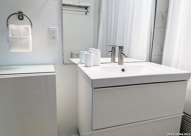 Image 13 of 23 For 101 Aribe Dr.  1