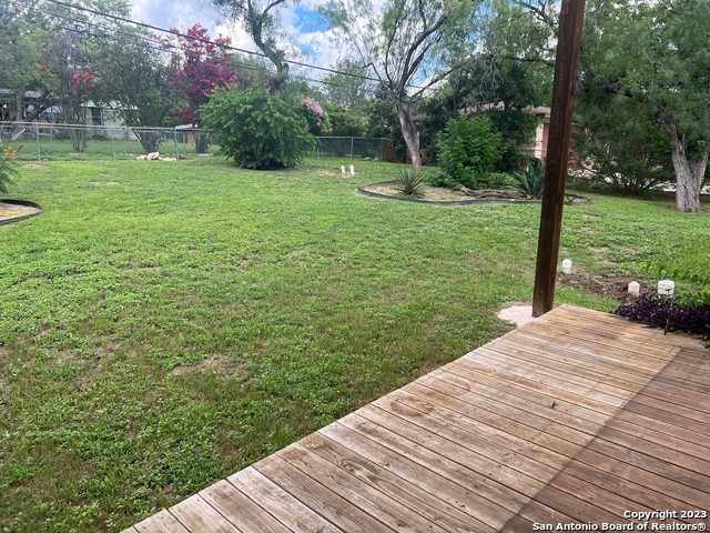 Image 20 of 23 For 101 Aribe Dr.  1