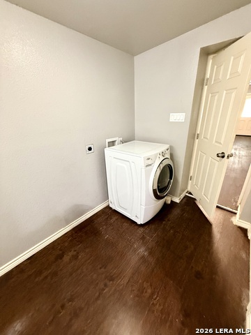 Image 11 of 21 For 161 Water Street  B