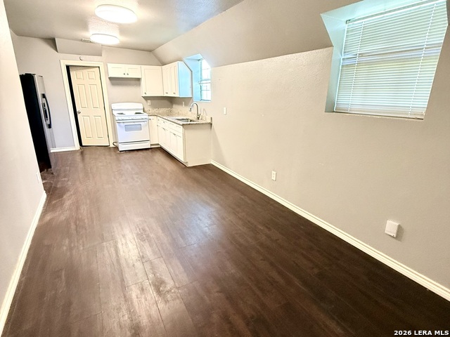 Image 3 of 21 For 161 Water Street  B