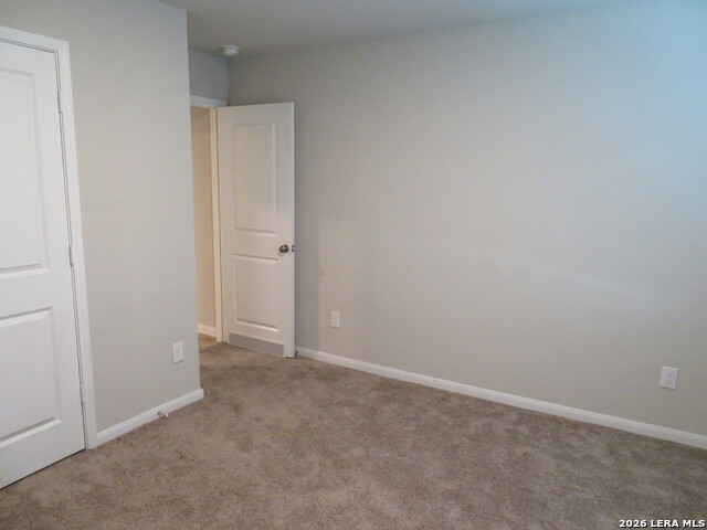 Image 5 of 26 For 554 Blue Stem Rd