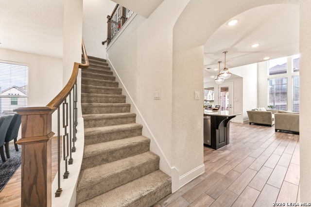 Image 38 of 60 For 22914 Bear River